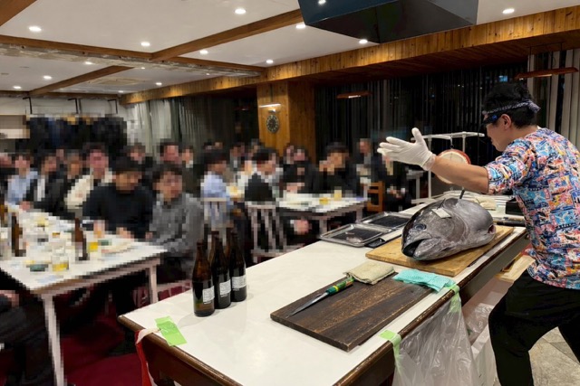 パティアdeマグロ解体ショー実際の様子